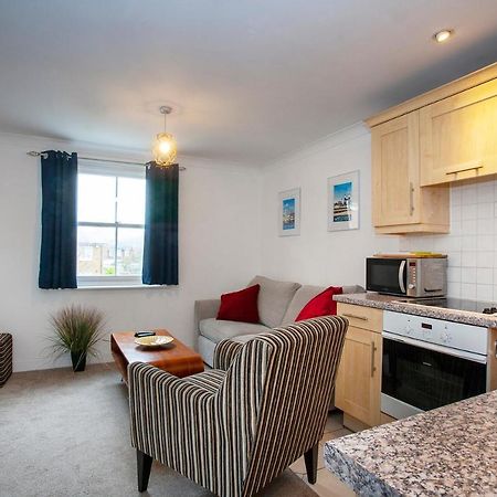 The Spires - Cosy Apartment Just Outside Of City Centre Canterbury Ngoại thất bức ảnh