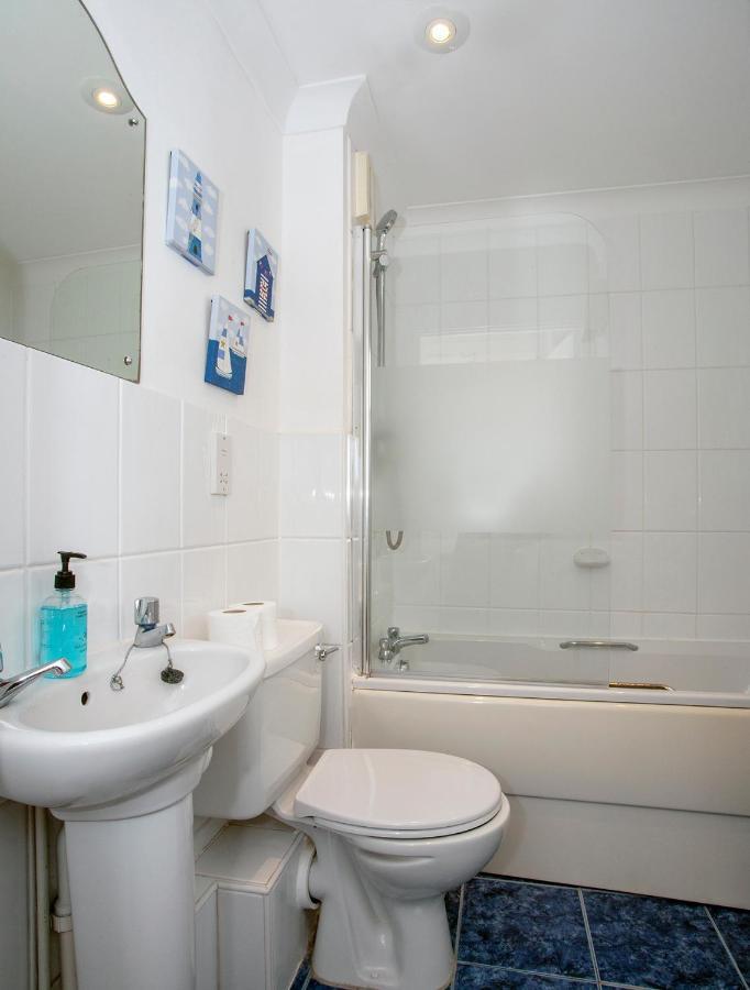 The Spires - Cosy Apartment Just Outside Of City Centre Canterbury Ngoại thất bức ảnh