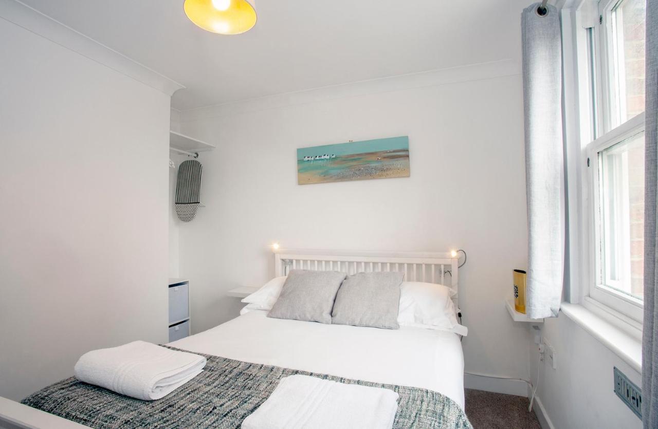 The Spires - Cosy Apartment Just Outside Of City Centre Canterbury Ngoại thất bức ảnh